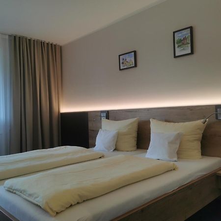Hotel Am Regenbogen 참 외부 사진