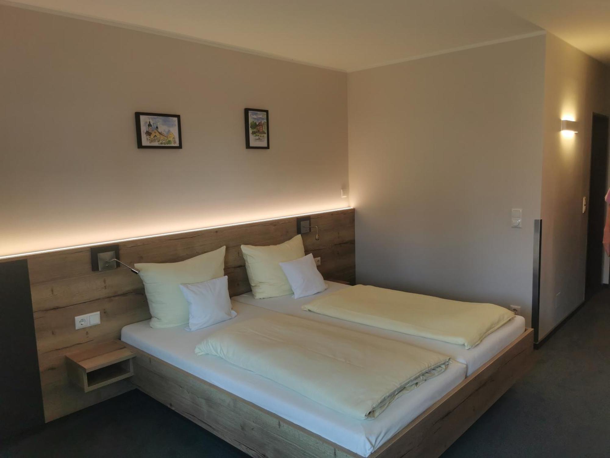 Hotel Am Regenbogen 참 외부 사진